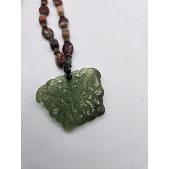 VTG Carved Jadeite Butterfly w/ Onyx Jasper Agate Jade Gemstone beads necklace - Picture 6 of 7